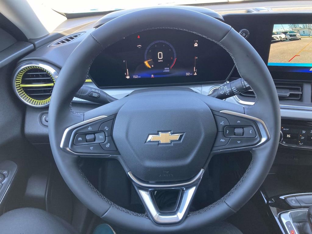 New 2026 Chevrolet Trax LT w/ Driver Confidence Package image 27