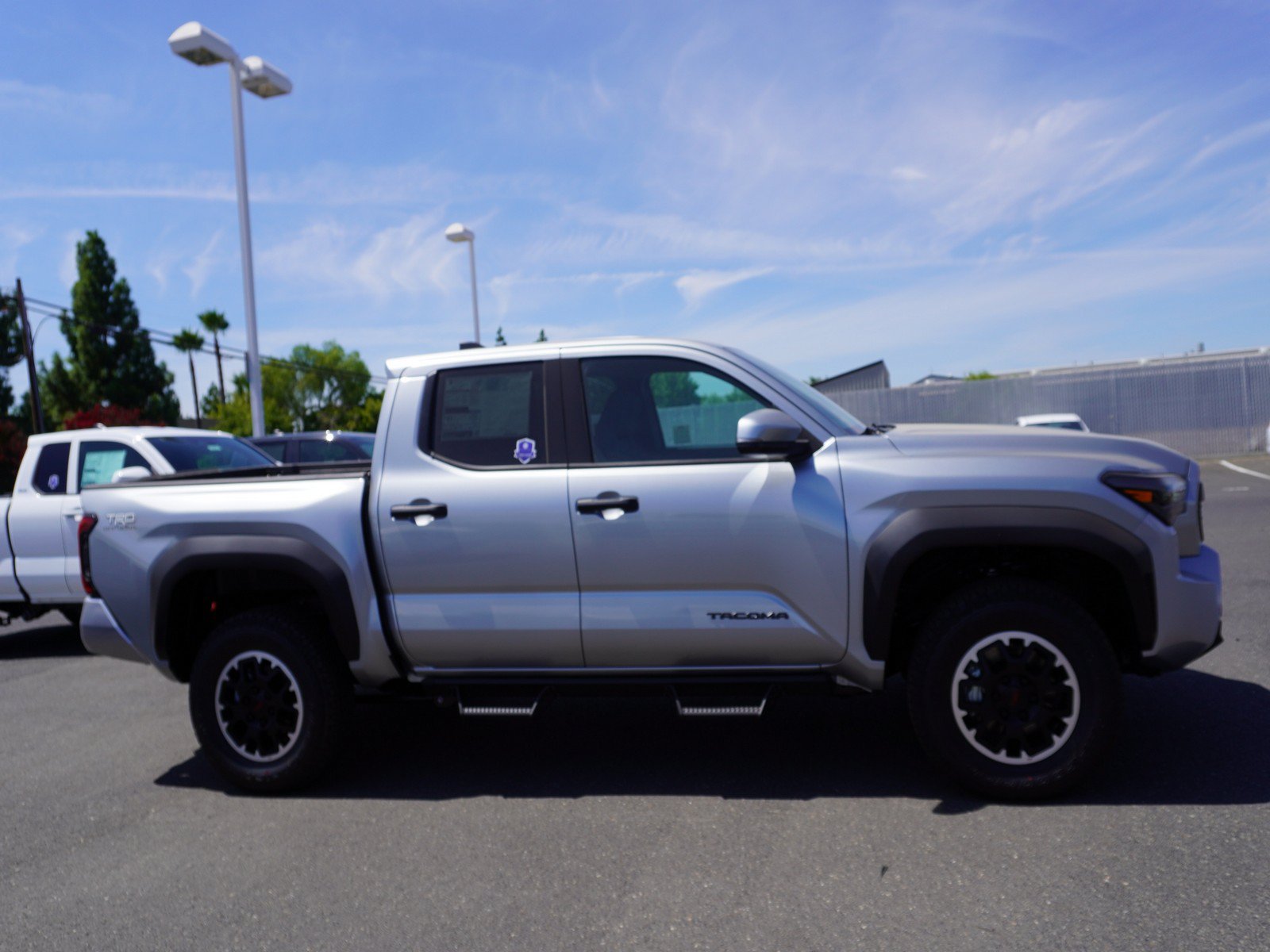 New 2026 Toyota Tacoma TRD Off-Road w/ TRD Off Road Upgrade Package AWD/4WD image 4