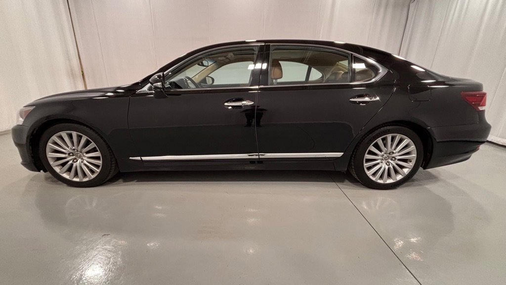 Used 2015 Lexus LS 460 L image 8