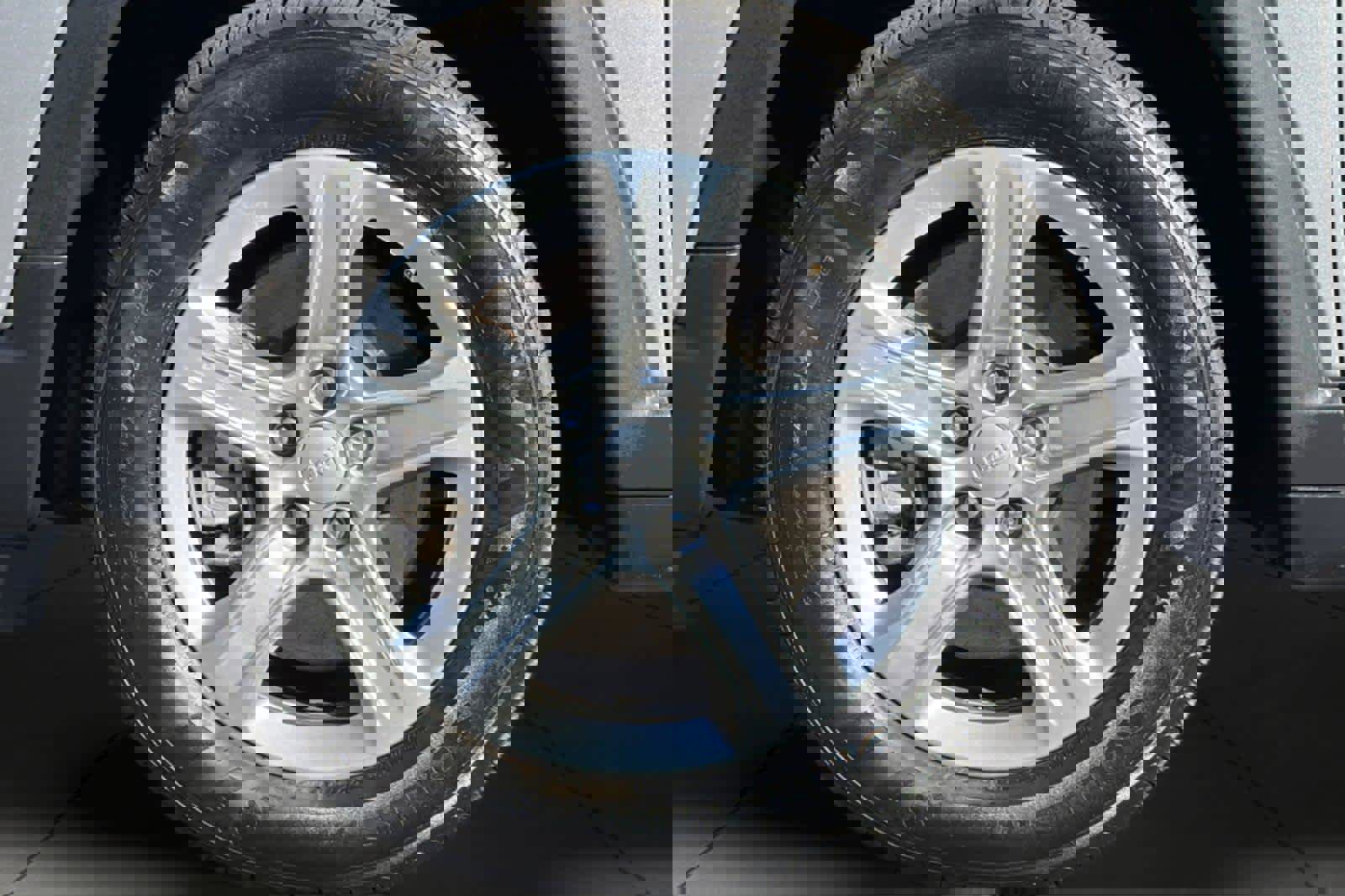 Used 2024 Jeep Compass Latitude image 11