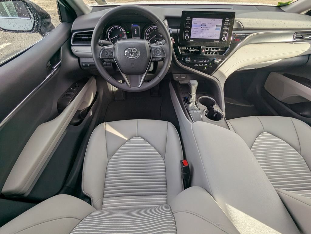 Certified 2024 Toyota Camry SE w/ Convenience Package image 6
