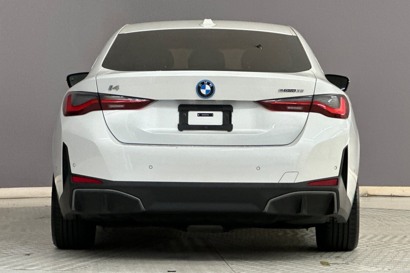 Certified 2023 BMW i4 eDrive35 w/ Premium Package RWD image 9