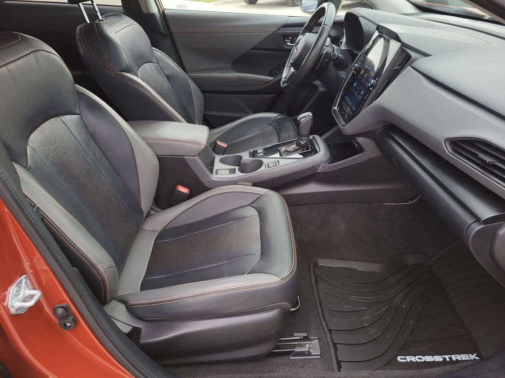 Certified 2024 Subaru Crosstrek 2.5i Limited w/ Crosstrek Mirror Package image 8