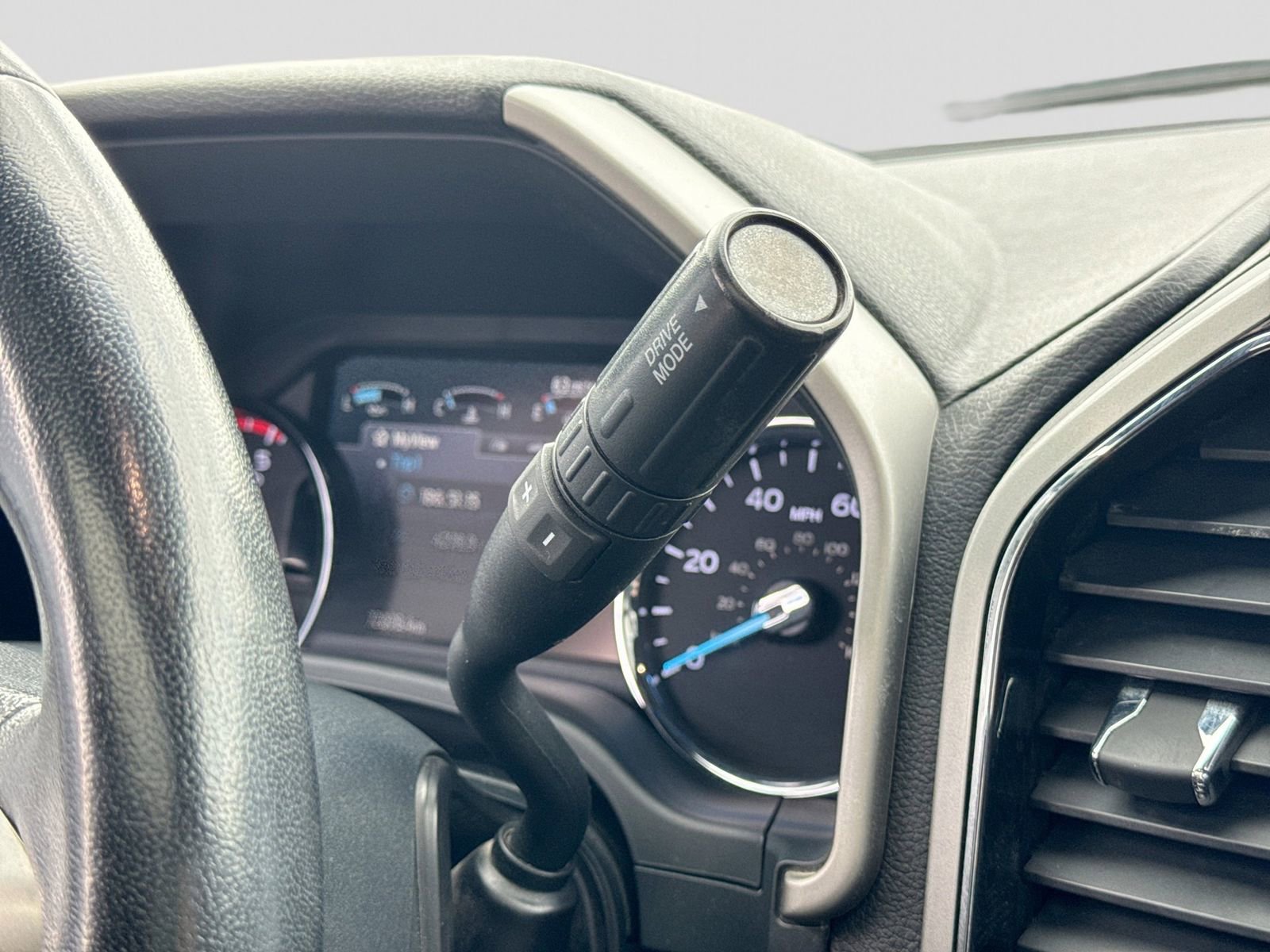 Certified 2022 Ford F250 Lariat AWD/4WD image 41