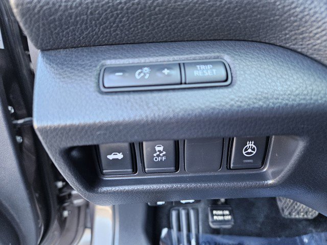 Used 2017 Nissan Altima 2.5 SL w/ Moonroof Package image 18