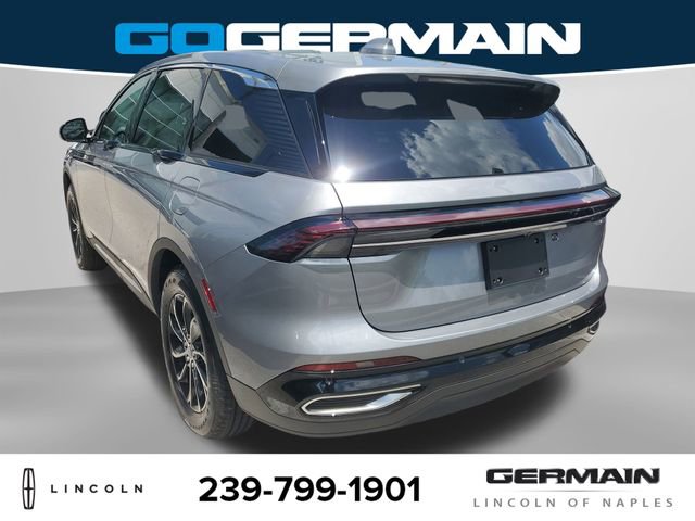 New 2025 Lincoln Nautilus Premier image 10