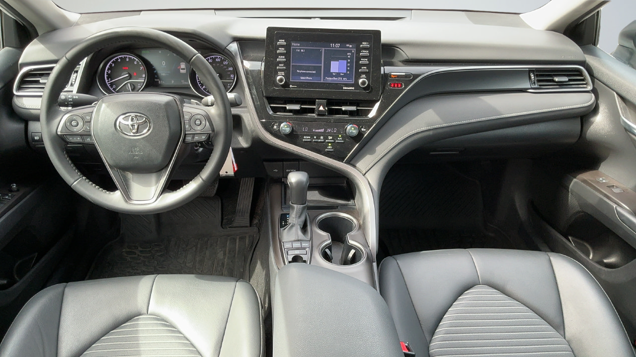 Used 2023 Toyota Camry SE AWD/4WD image 7