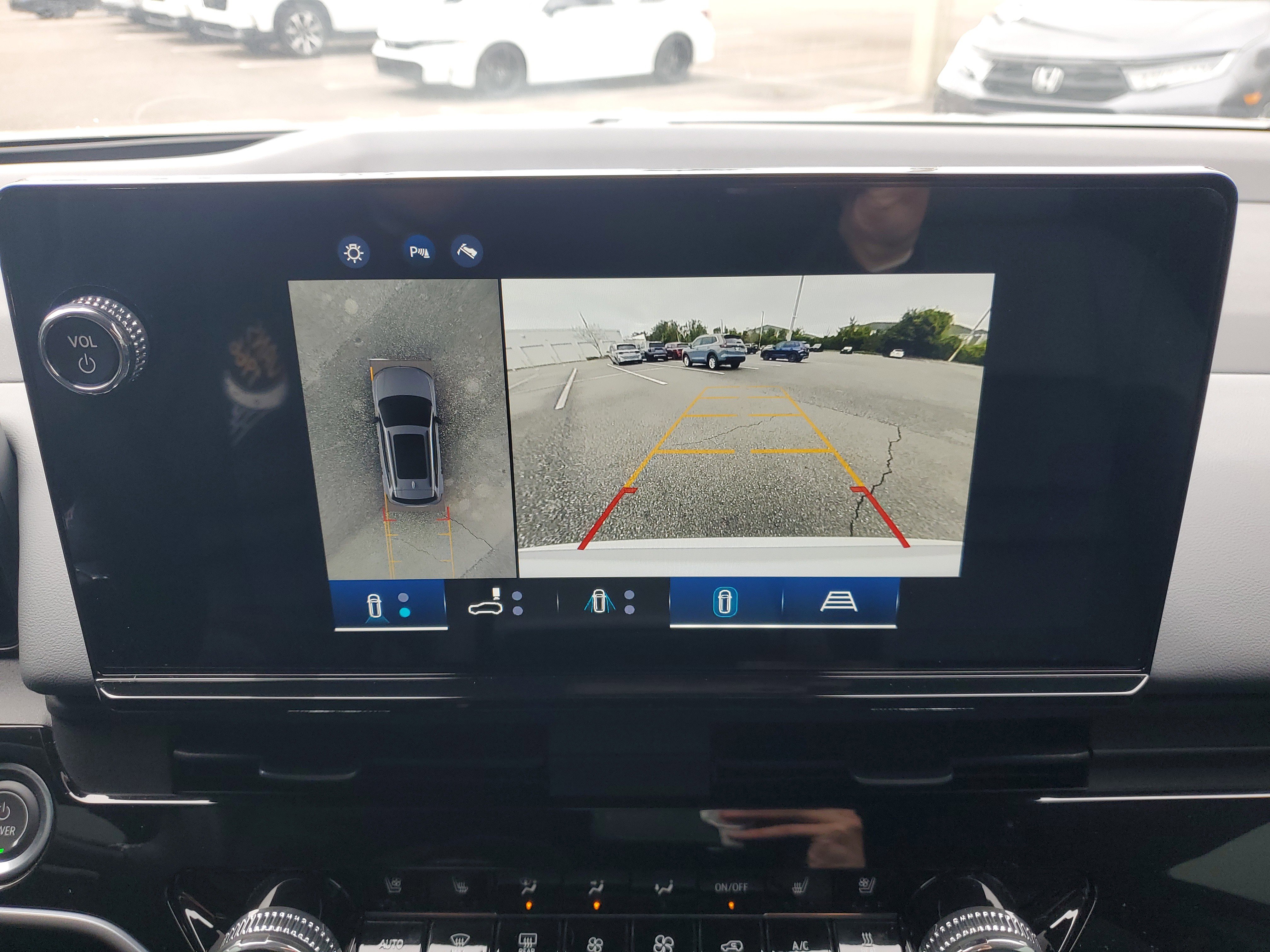 Certified 2025 Honda Prologue Elite image 5