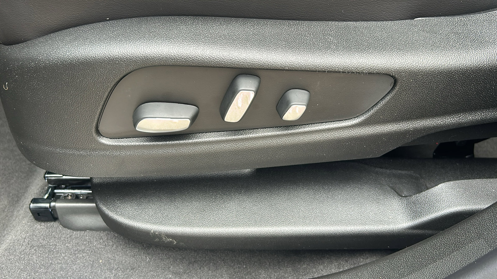 New 2025 Cadillac XT5 Premium Luxury w/ Technology Package image 39