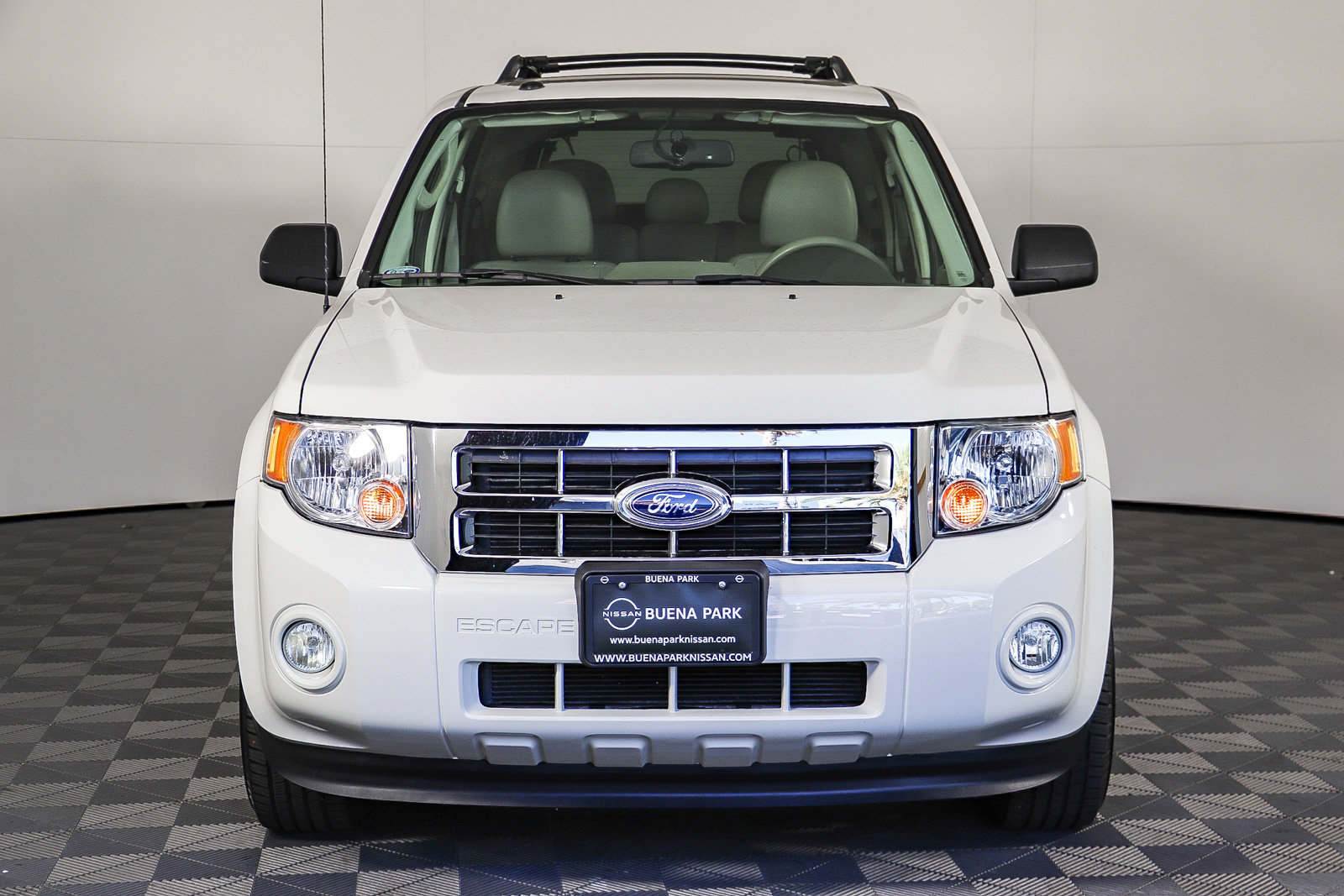 Used 2012 Ford Escape XLT FWD image 2