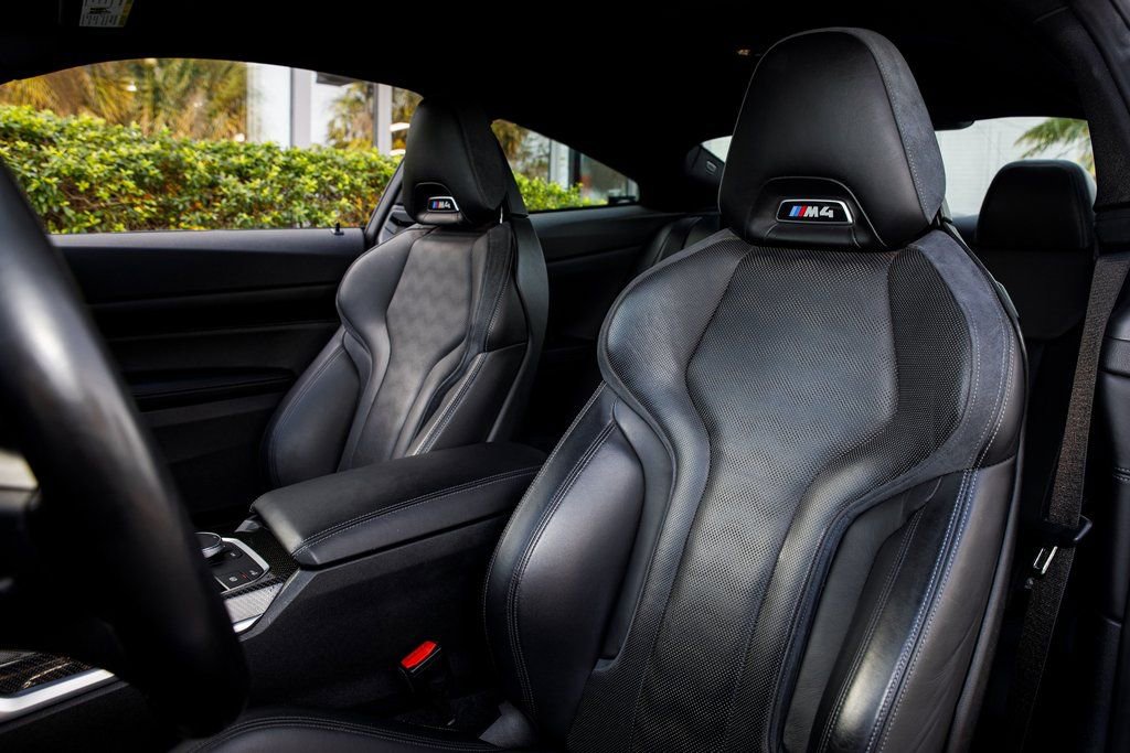 Used 2022 BMW M4 Coupe image 29