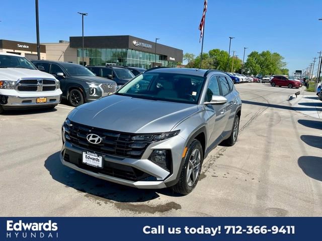 New 2025 Hyundai Tucson SEL
