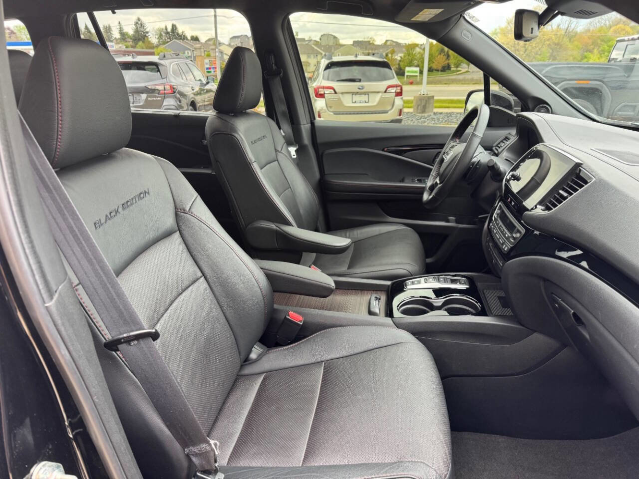 Used 2020 Honda Pilot Black Edition image 43