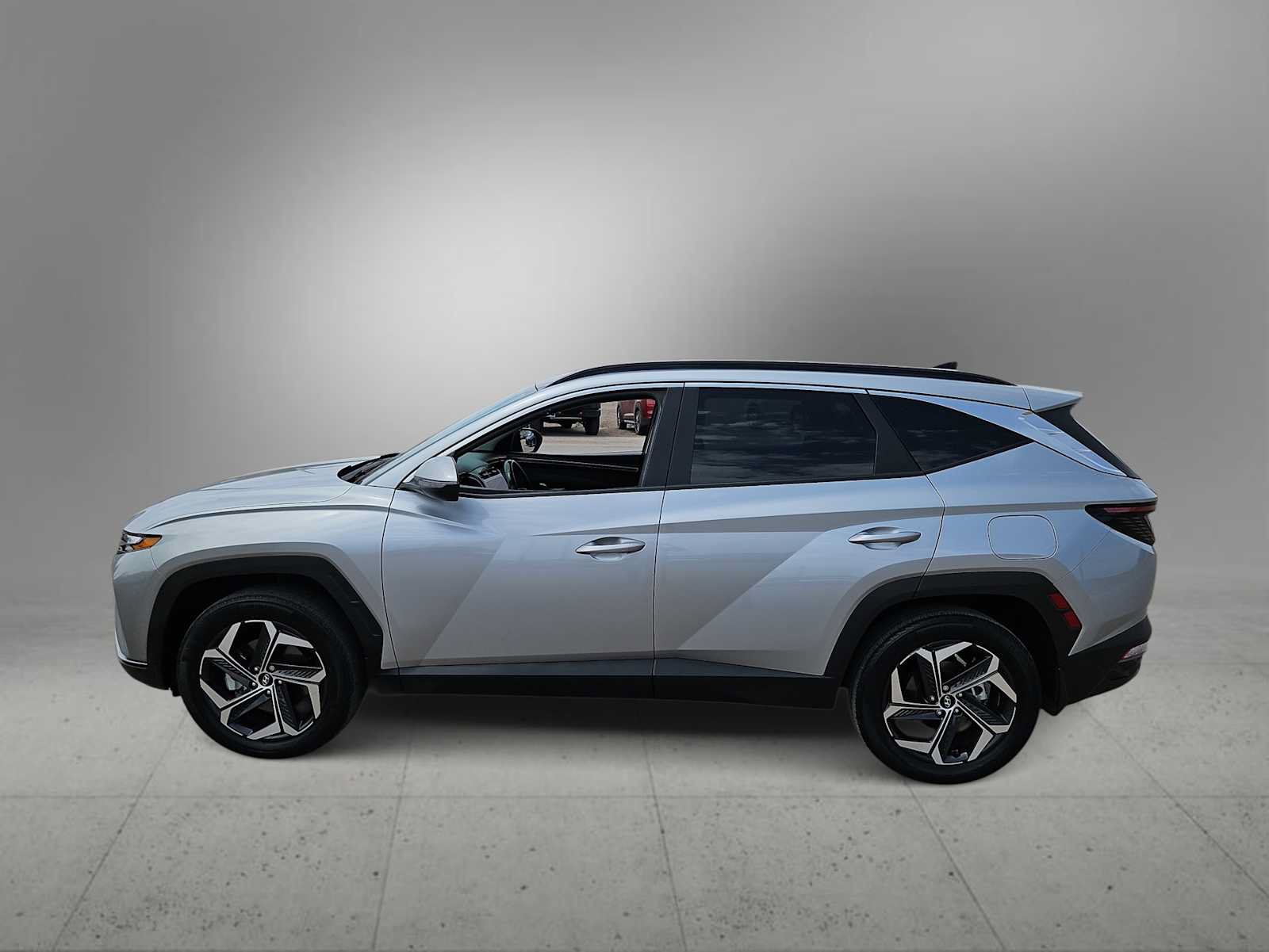 Certified 2024 Hyundai Tucson SEL AWD/4WD image 5