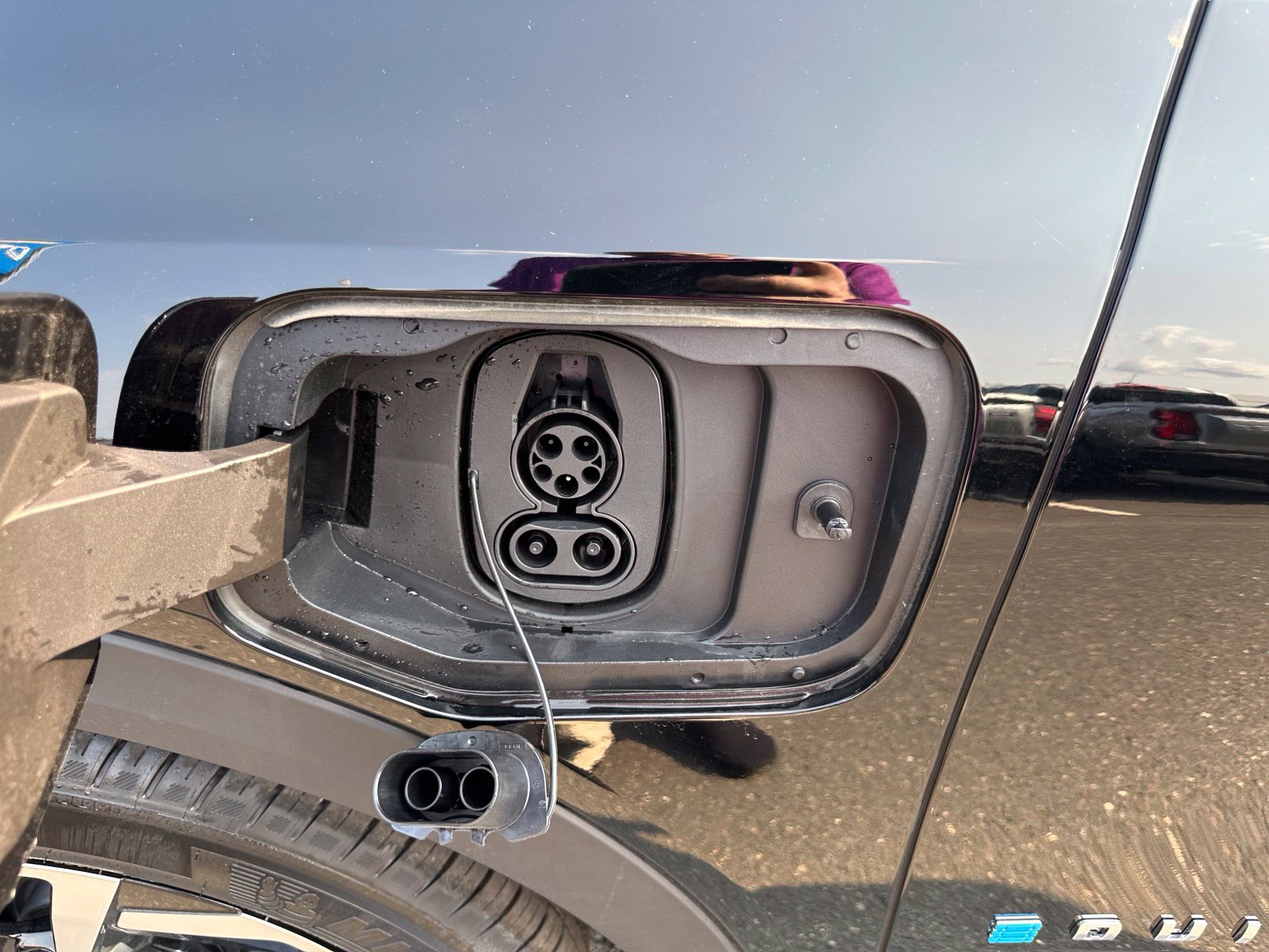 New 2026 Chevrolet Equinox EV LT FWD image 7