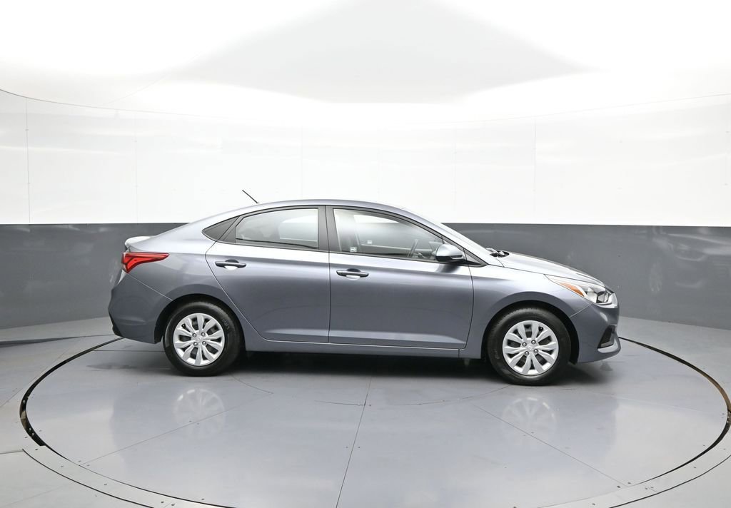 Used 2019 Hyundai Accent SE FWD image 5