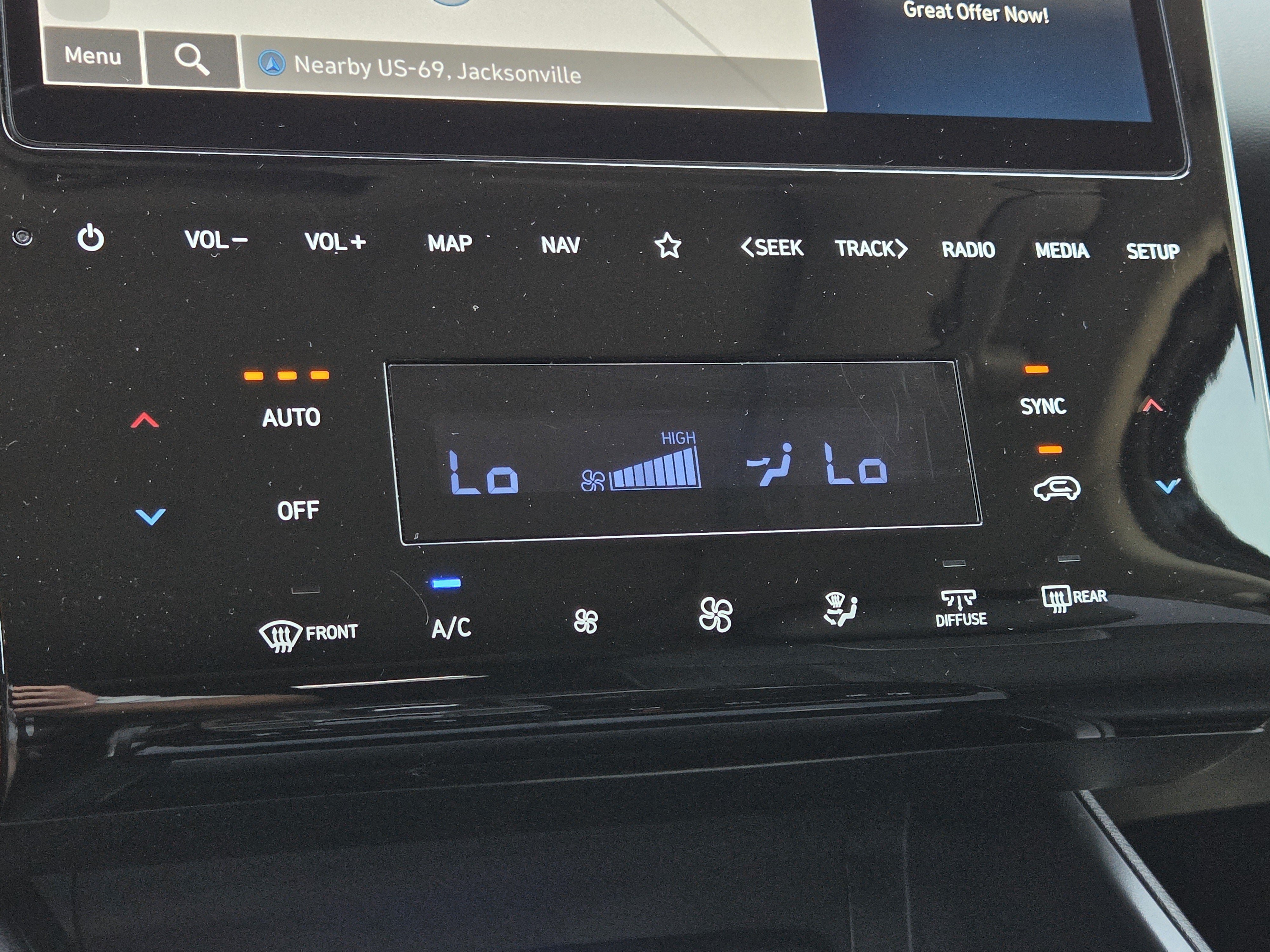 Used 2024 Hyundai Tucson Limited FWD image 15