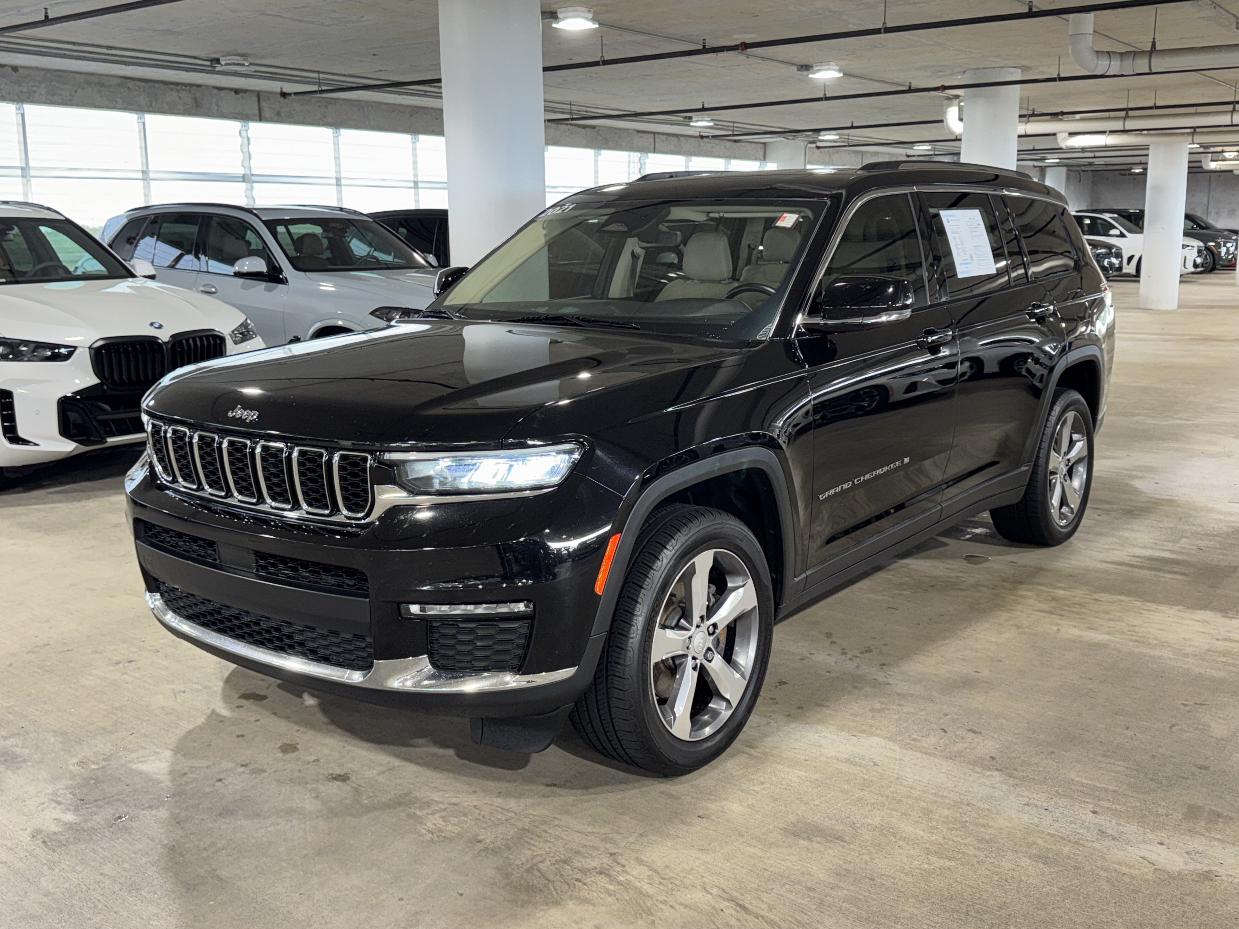 Used 2021 Jeep Grand Cherokee L Limited RWD image 4