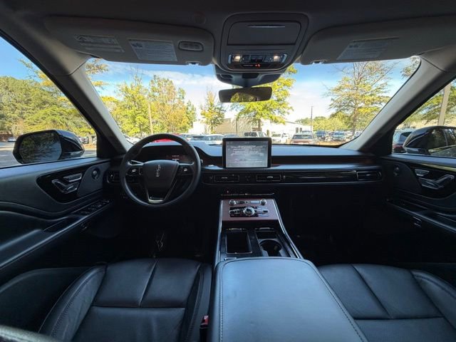 Used 2022 Lincoln Aviator Reserve image 6