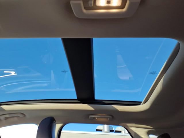 Used 2023 Ford Edge SEL w/ Convenience Package image 8