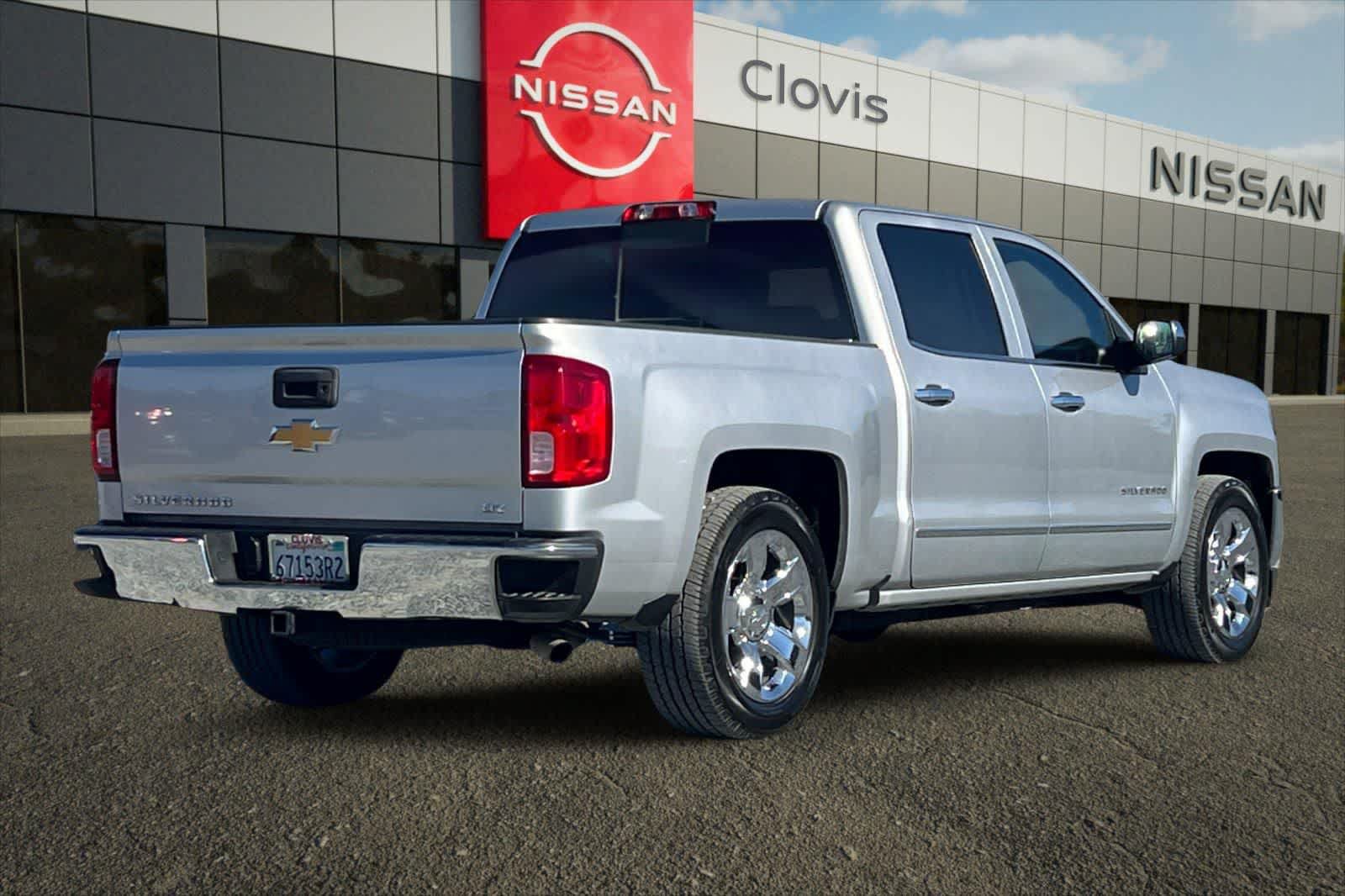 Used 2018 Chevrolet Silverado 1500 LTZ w/ Sport Package AWD/4WD image 3