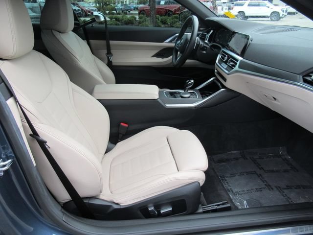 Used 2023 BMW M440i Convertible w/ Premium Package RWD image 9