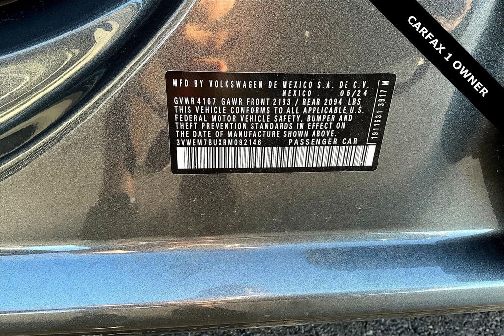 Used 2024 Volkswagen Jetta SE image 17