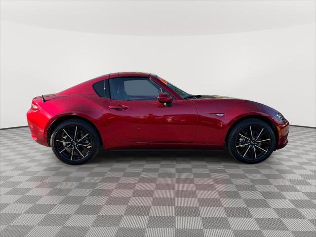 Used 2025 MAZDA MX-5 Miata RF Grand Touring w/ Weather Package RWD image 8