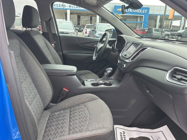 Used 2024 Chevrolet Equinox LT image 32