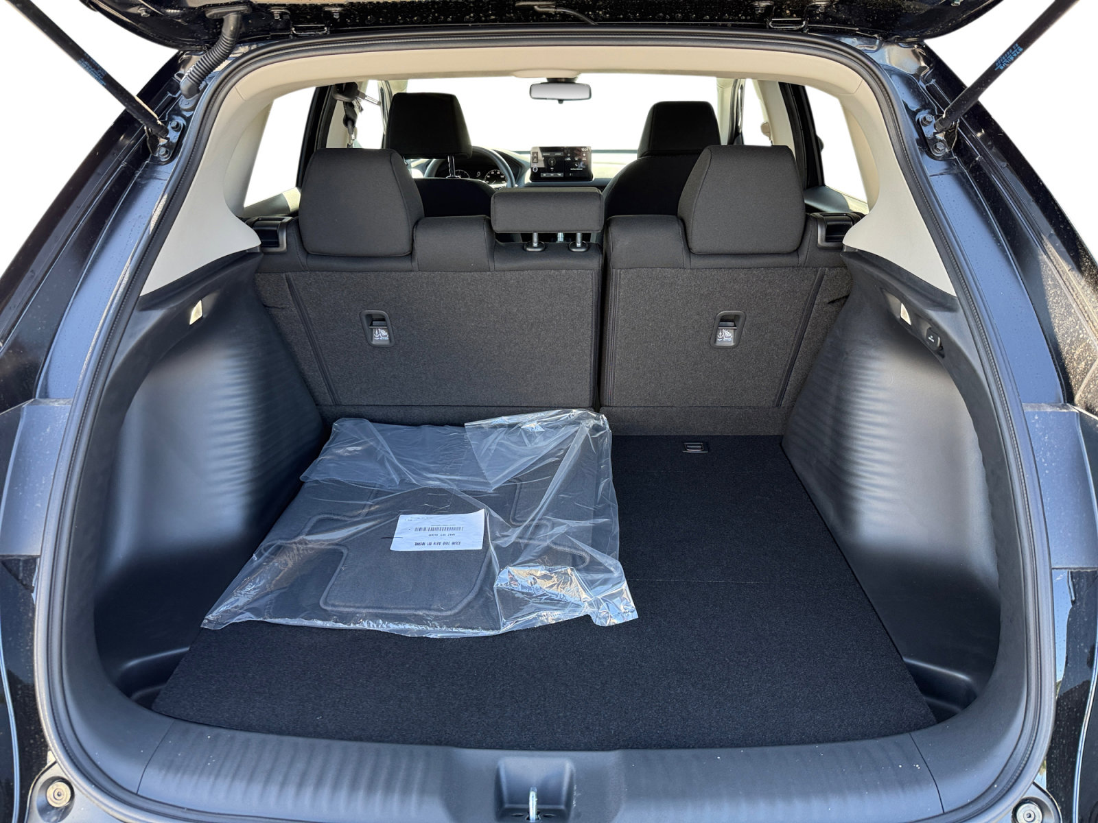 New 2026 Honda HR-V LX image 17