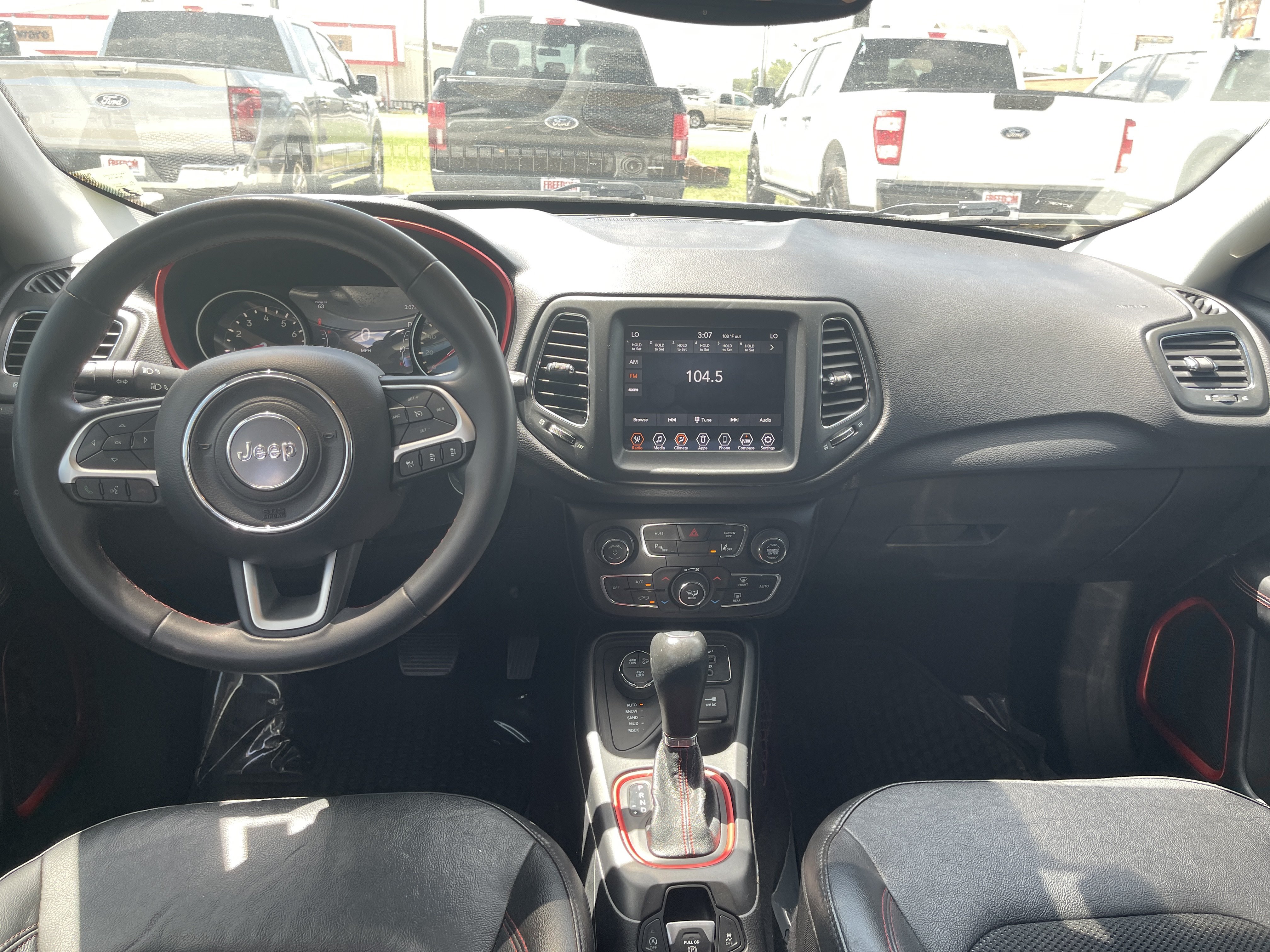 Used 2021 Jeep Compass Trailhawk AWD/4WD image 14