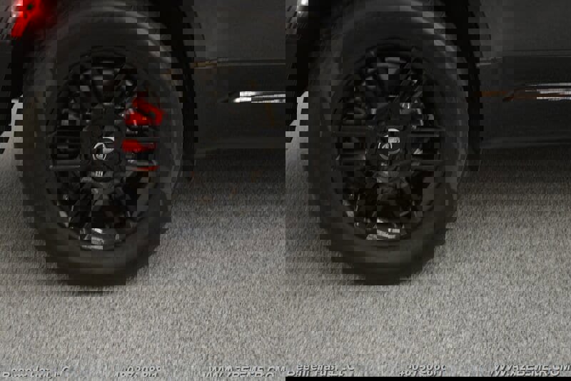 Used 2023 Land Rover Defender 130 X image 44