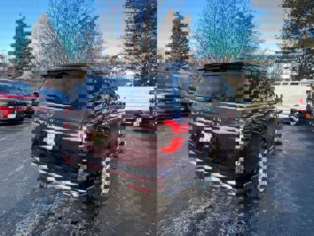 Used 2024 Ford Expedition Limited image 9