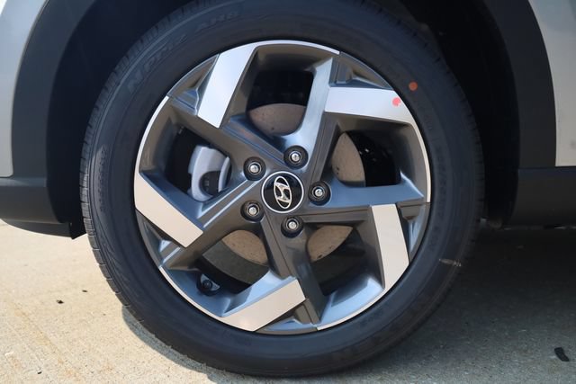 New 2026 Hyundai Venue SEL FWD image 8
