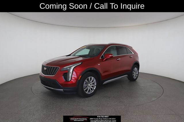 Used 2021 Cadillac XT4 Premium Luxury w/ Cold Weather Package AWD/4WD image 3