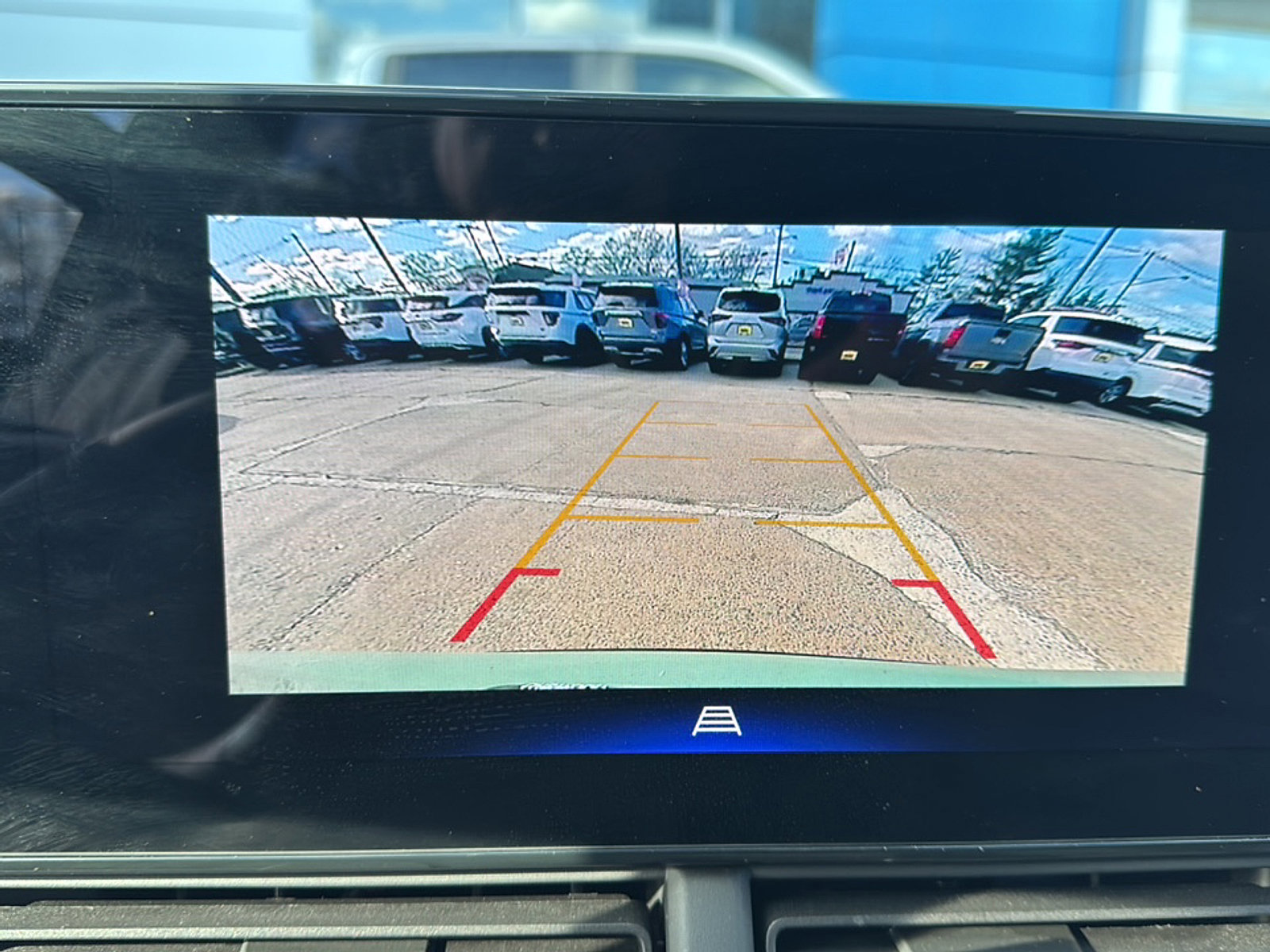 Used 2024 Chevrolet Trax ACTIV w/ Driver Confidence Package image 34