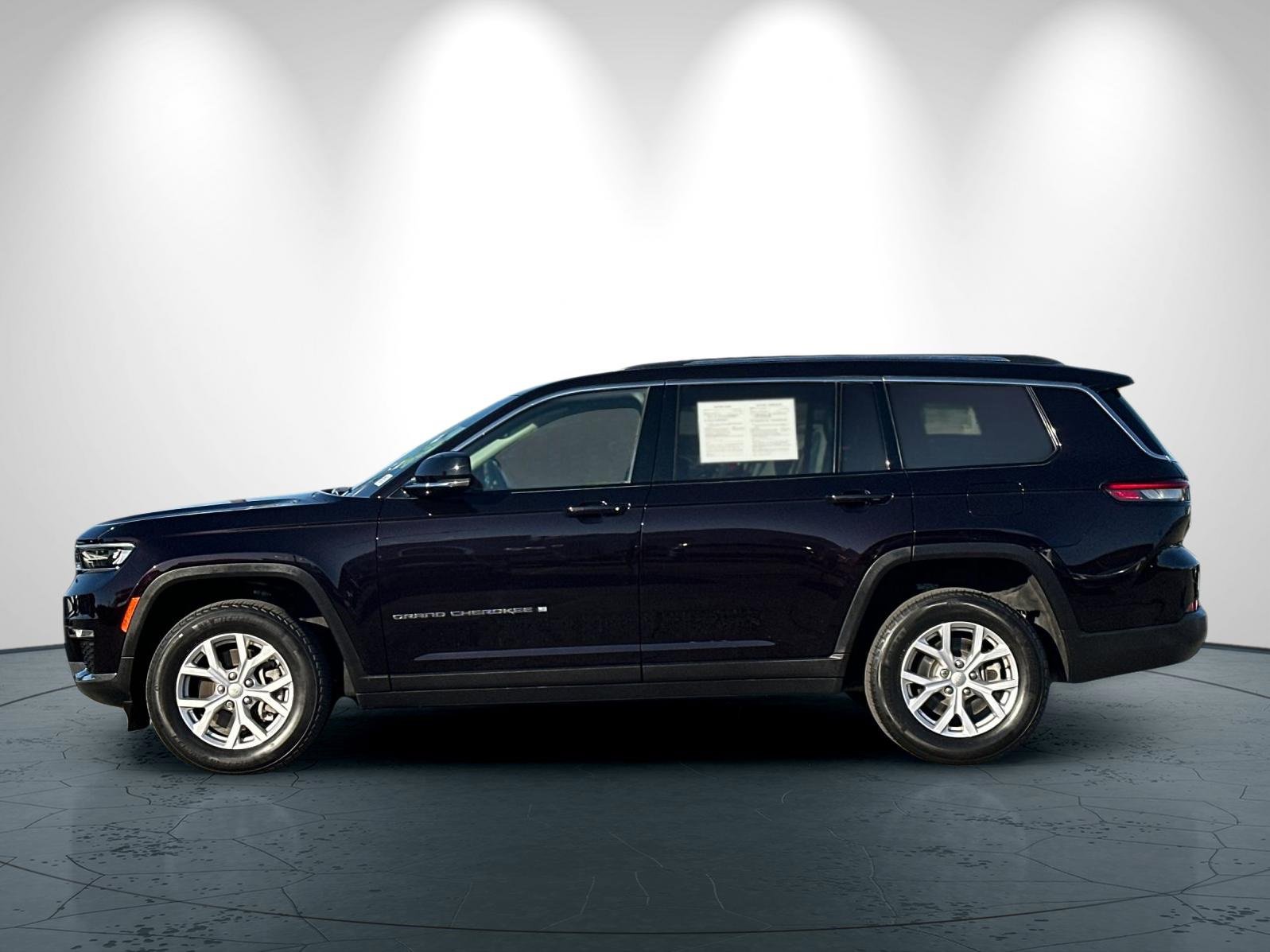 Used 2022 Jeep Grand Cherokee L Limited image 7
