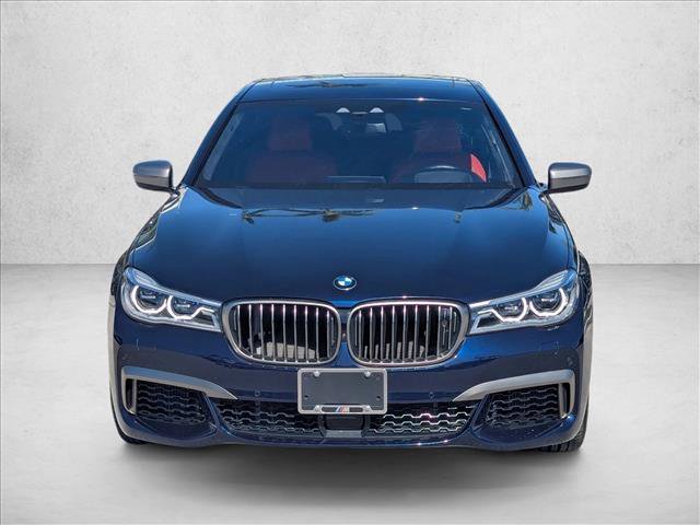 Used 2019 BMW M760i xDrive w/ Luxury Rear Seating Package video 2
