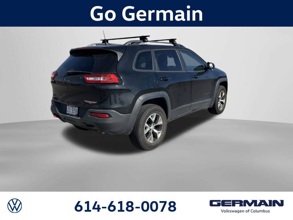 Used 2018 Jeep Cherokee Trailhawk w/ Cold Weather Group AWD/4WD image 4