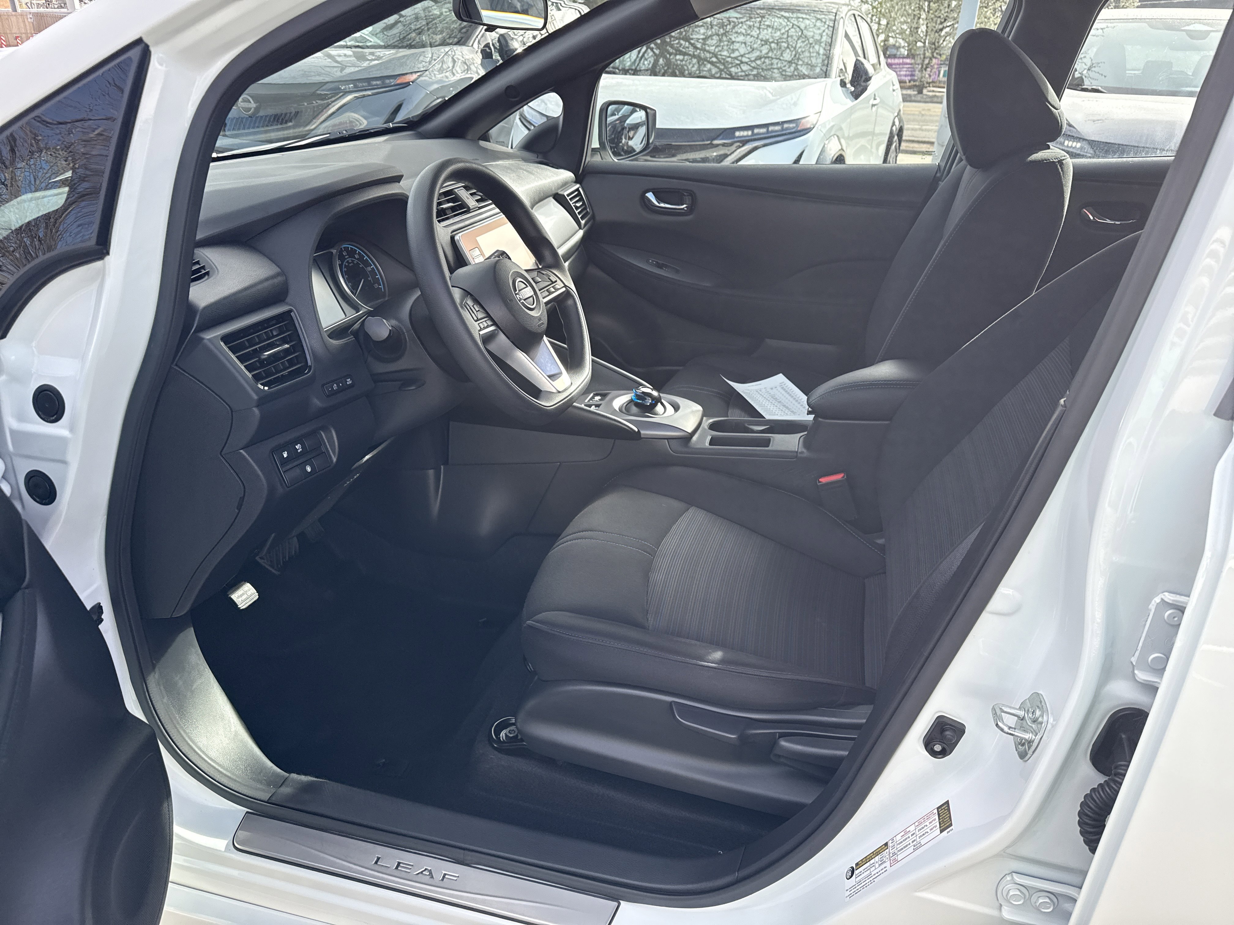 Certified 2024 Nissan Leaf S image 15
