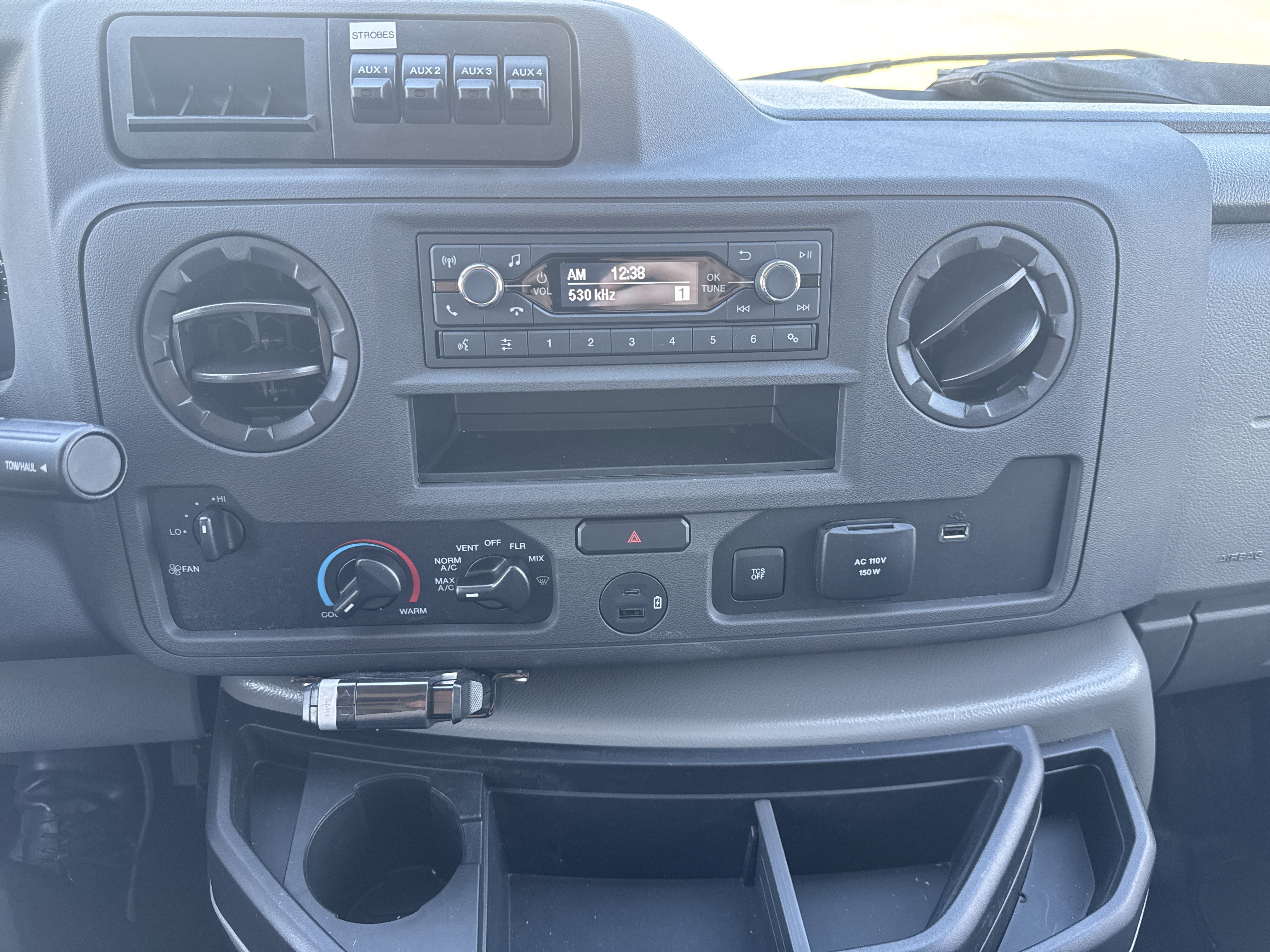 New 2026 Ford E-350 and Econoline 350 Super Duty w/ Power Equipment Group image 13