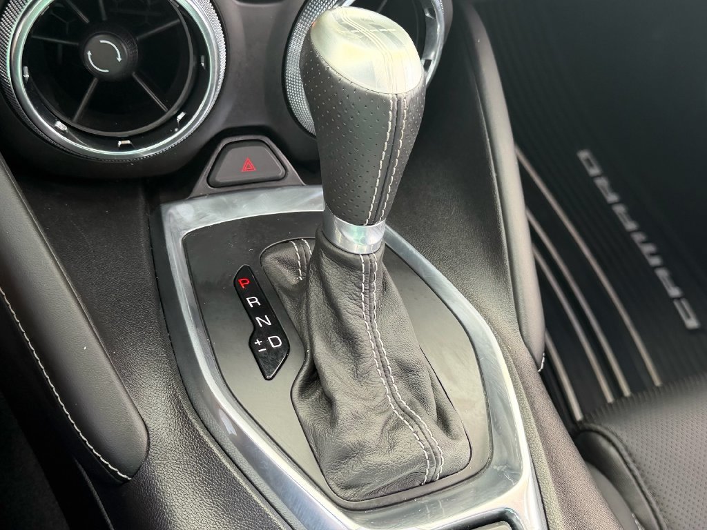Used 2017 Chevrolet Camaro SS RWD image 14