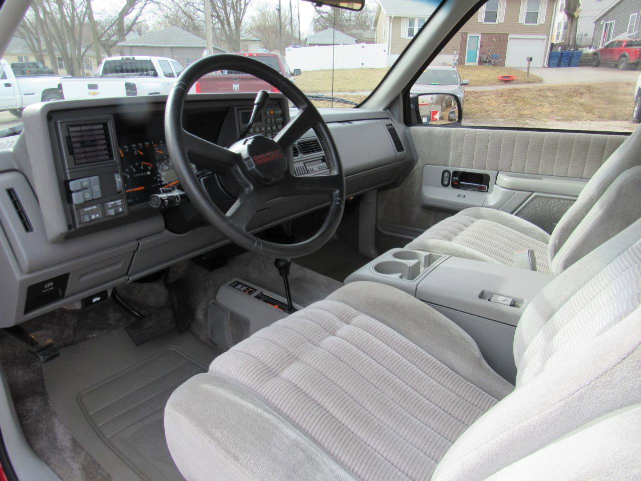 Used 1992 Chevrolet Blazer 4WD image 4