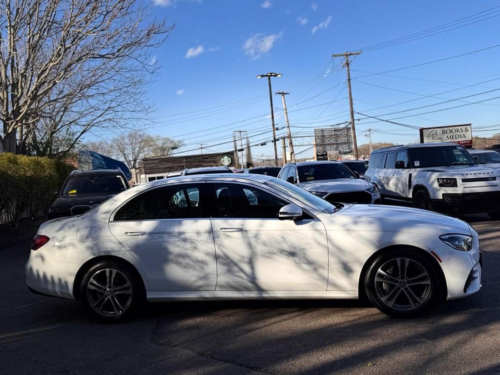 Used 2022 Mercedes-Benz E 350 4MATIC Sedan image 7
