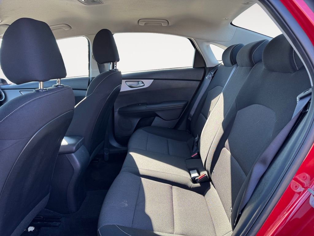 Used 2024 Kia Forte LXS image 13