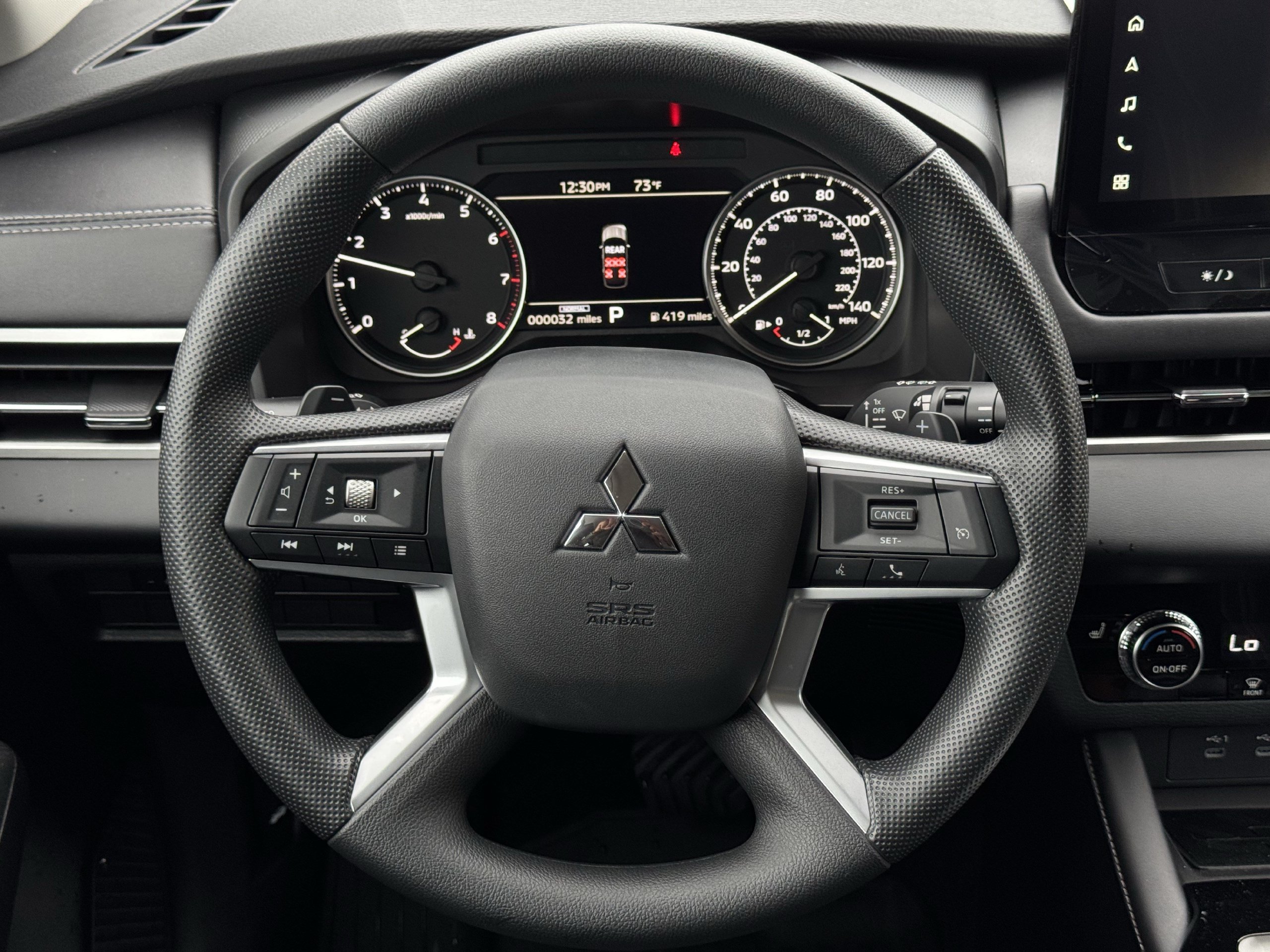 New 2026 Mitsubishi Outlander ES AWD/4WD image 12