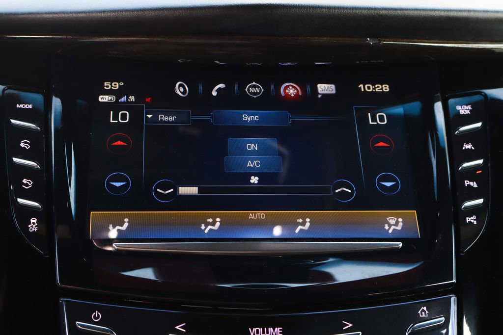 Used 2018 Cadillac Escalade ESV Platinum image 38