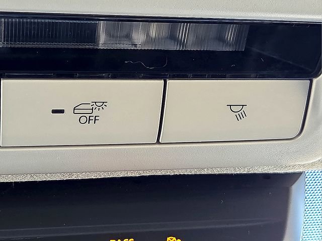 Used 2025 MAZDA CX-50 AWD 2.5 S w/ Preferred Package image 21