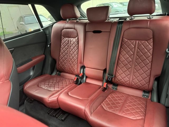 Used 2021 Audi SQ8 Prestige AWD/4WD image 27