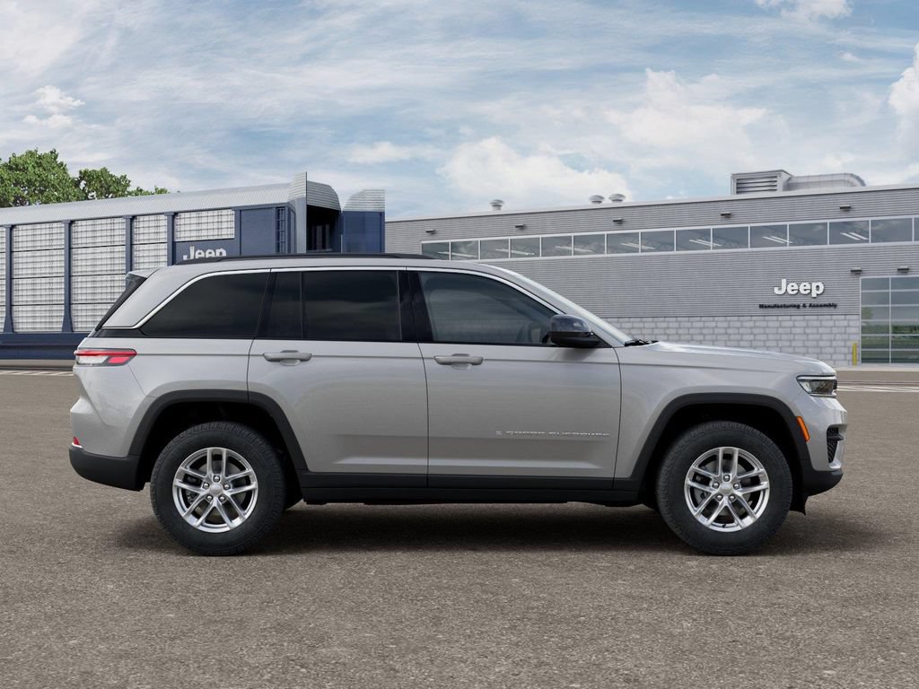 New 2026 Jeep Grand Cherokee Laredo X RWD image 26